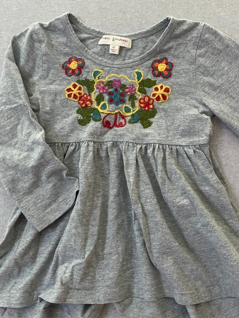Mimi and Maggie Grey Long Sleeve Tee Size 4T